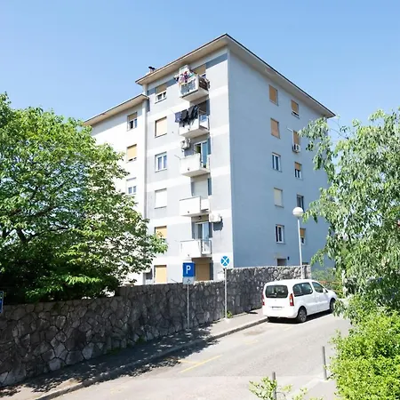 Rea Apartman